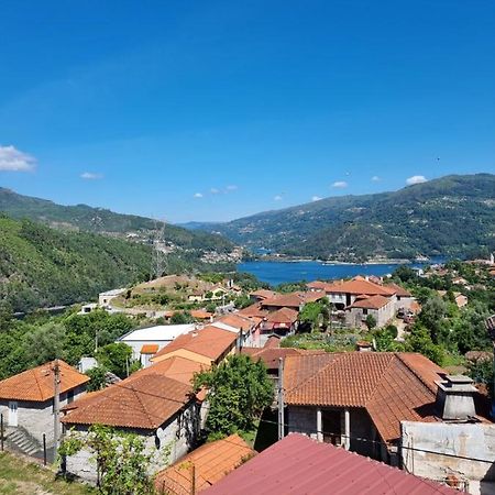 Alojamento Casa Da Eira Герес Экстерьер фото